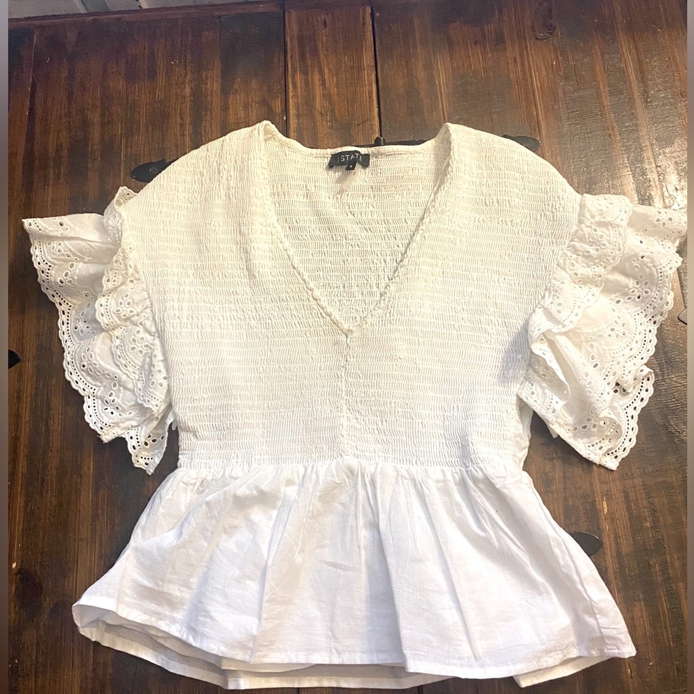 White blouse, thicker material & stretchy